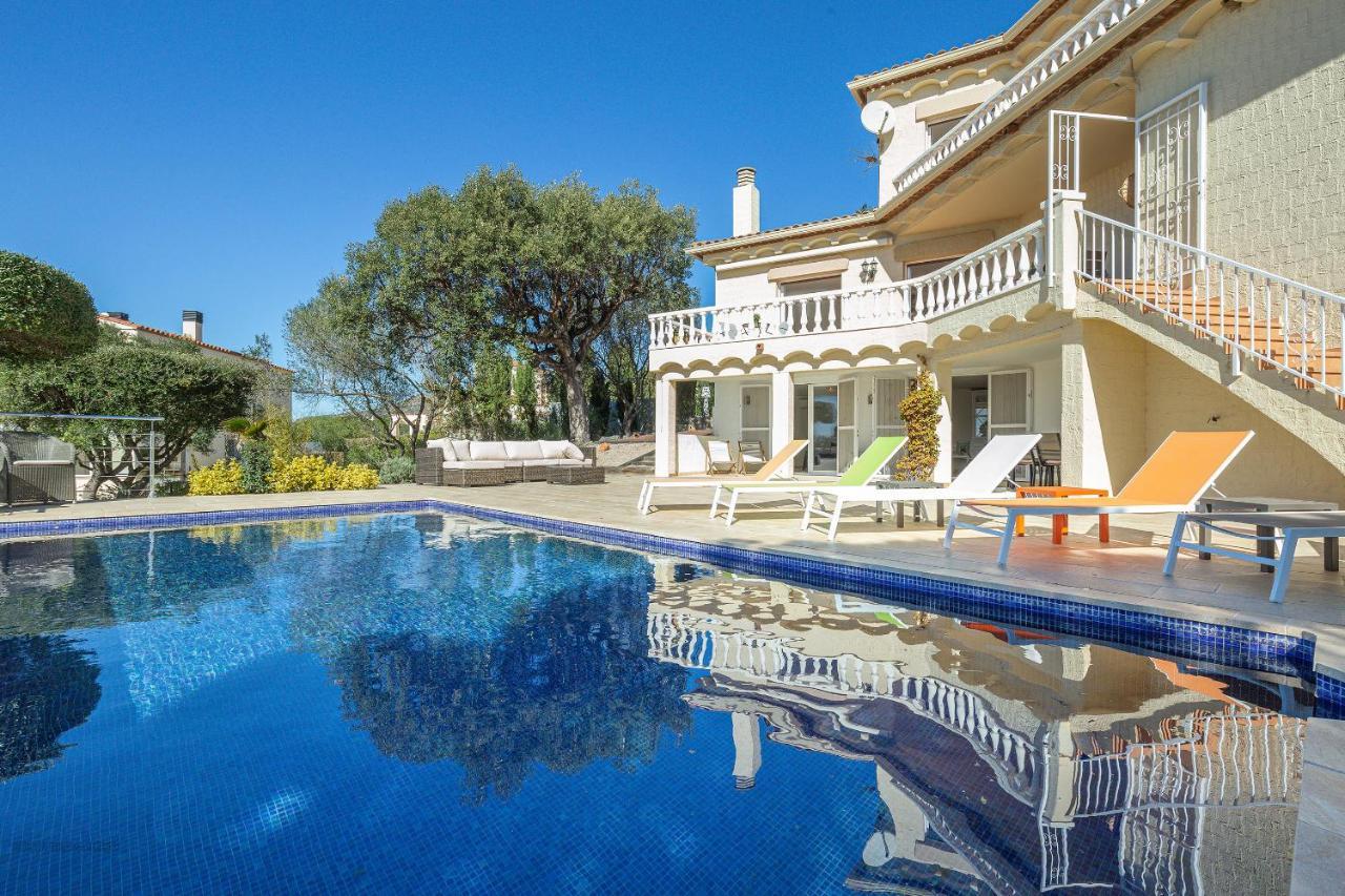 V013 - Villa Mas Isaac - Palau Saverdera Екстер'єр фото